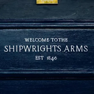  Hotel Shipwrights Arms